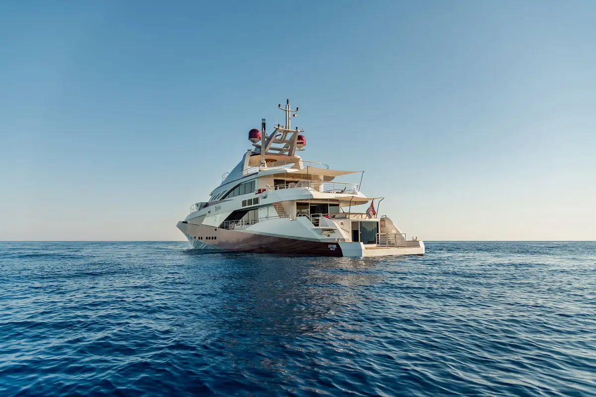 Philip Zepter 50m, cubierta de popa — Yacht Charter Marbella, Marbella. Seis camarotes y estabilidad para rutas de varios días