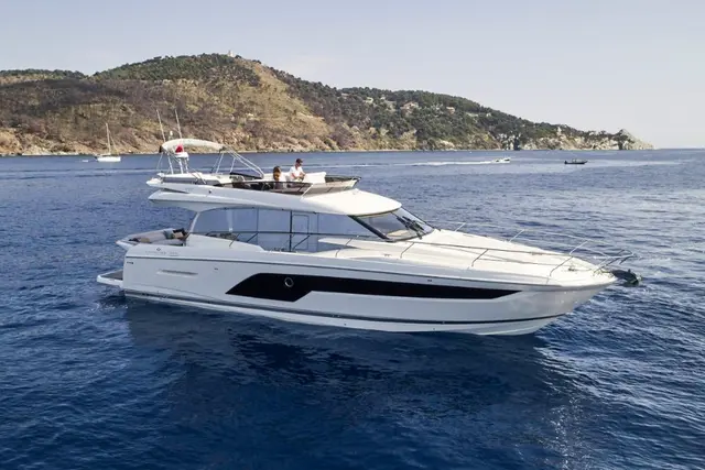 Prestige 590 Fly — Yacht Charter Marbella, Marbella