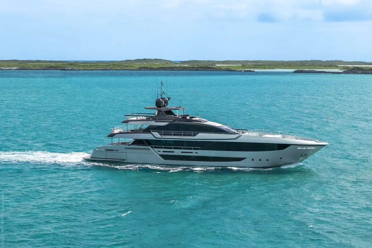 Riva 130, salón — Yacht Charter Marbella, Marbella. Cinco camarotes y la costa de Estepona en calma