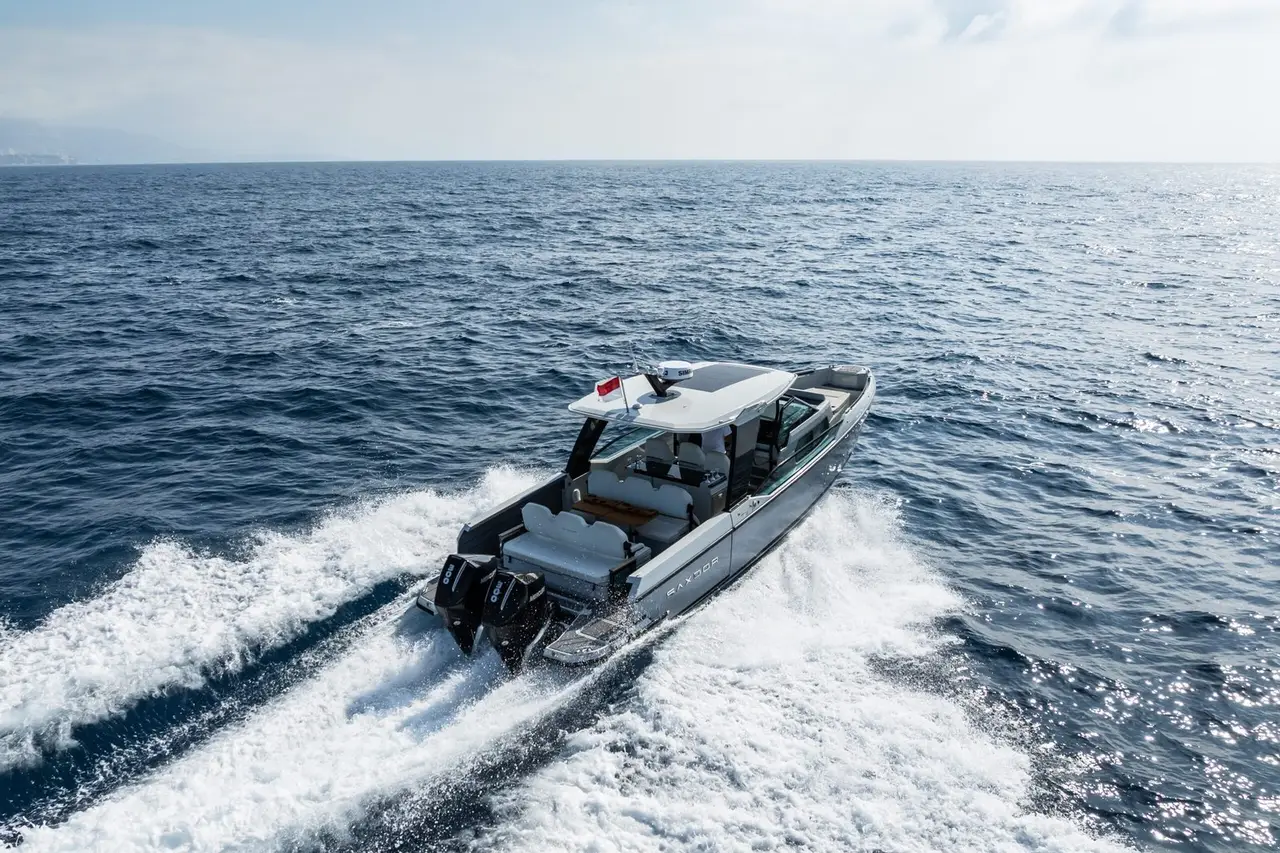 Saxdor 320, exterior — Yacht Charter Marbella, Marbella. Salidas rápidas de tarde para grupos pequeños