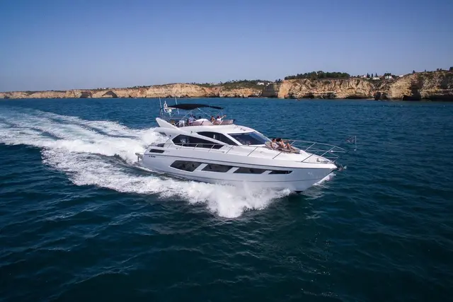 Manhattan 65 — Yacht Charter Marbella, Marbella